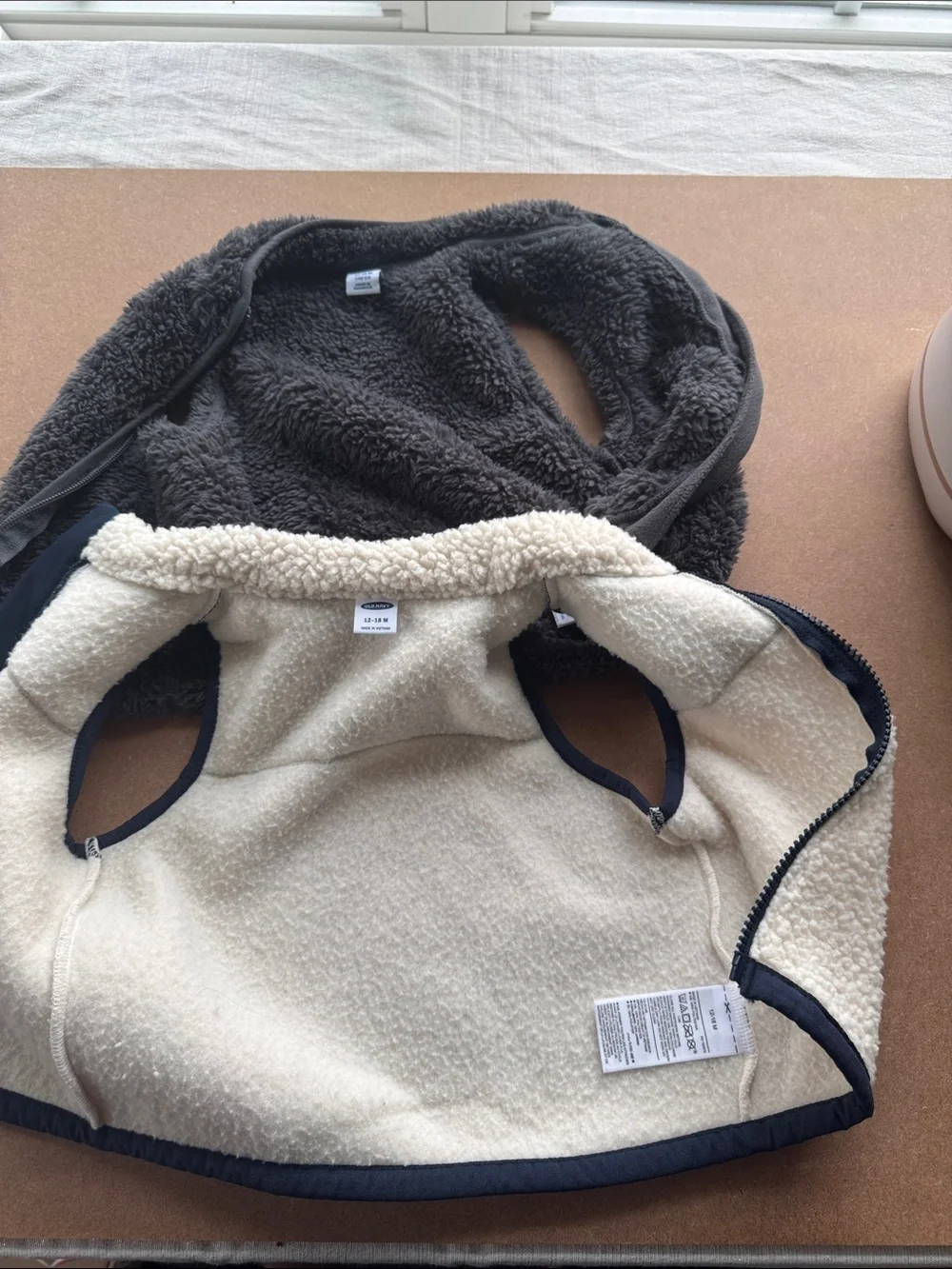(2) Old Navy 12-18M - Kids Sherpa Vests- Navy and Cream + Grey. Smoke free home